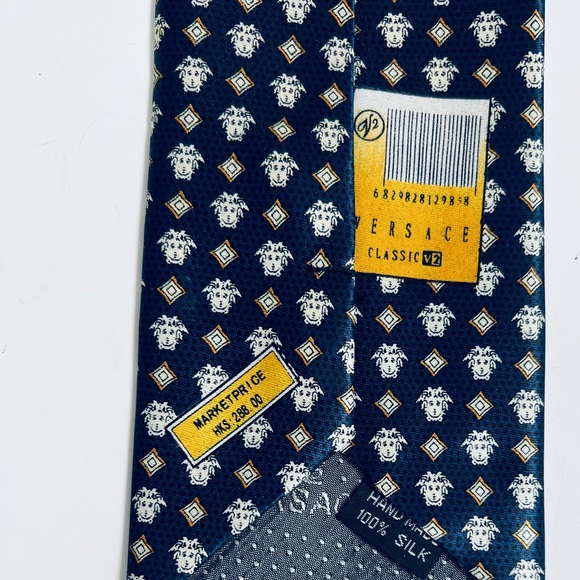 Versace Men’s Tie - Picture 5 of 11